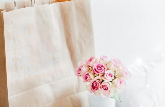 Túi giấy đựng quà tặng - Tìm hiểu từ A-Z